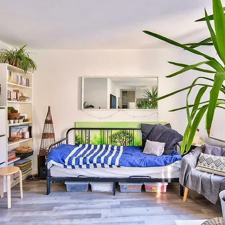 Bright Studio Of 30m² - 20 Apartment Paris